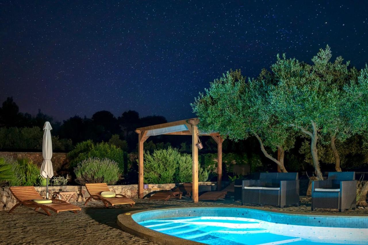 Villa Oxa Dreamland Stari Grad  Ngoại thất bức ảnh
